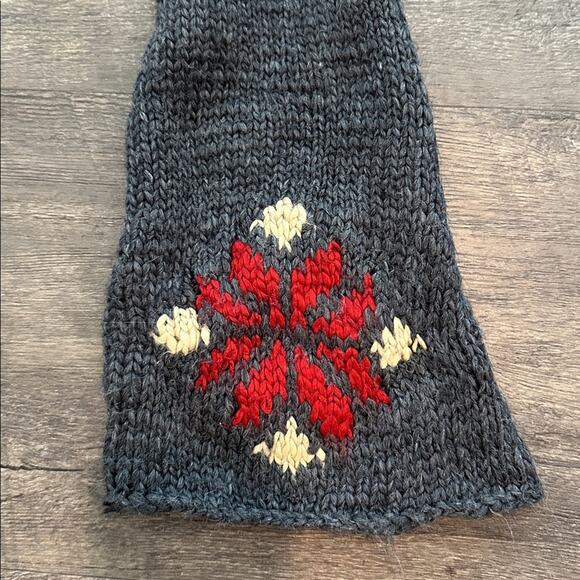 Sonoma Life Style Men’s Snowflake Chunky Knit Scarf - Picture 3 of 4